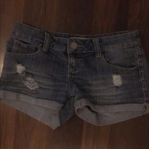 Ripped  Malibu Jean Short